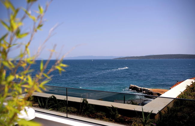 Exclusive Seafront Suites with hot tub - Foto 12