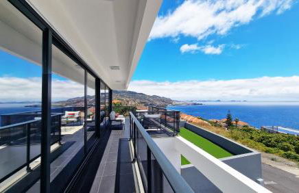 Azure Serenity Villa by LovelyStay - Foto 43