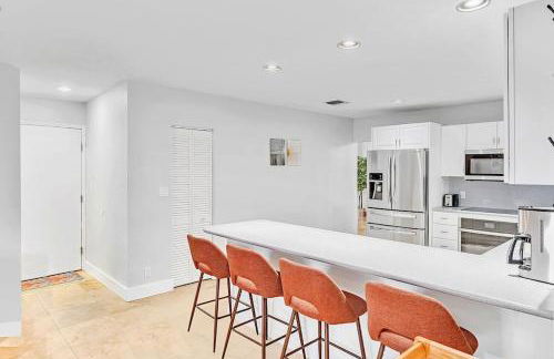 Pool Heat I Firepit and BBQ I 75"TV I Foosball I 581mbps - Foto 14