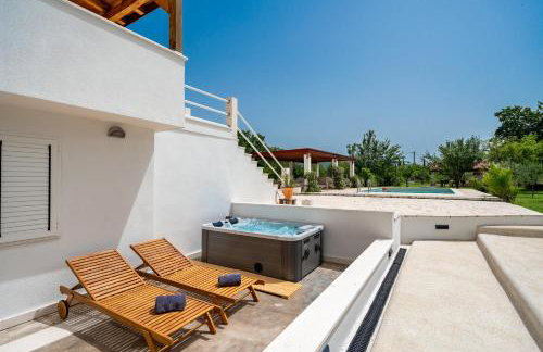 Holiday House Ivan with heated pool - Photo 28