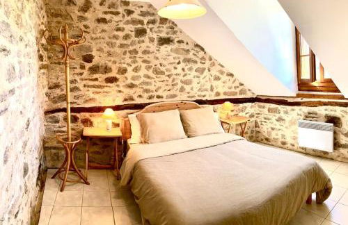 Lou Cambrou - Photo 5