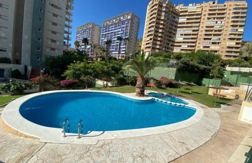 Apartamento Benidorm con piscina en la playa - Foto 14
