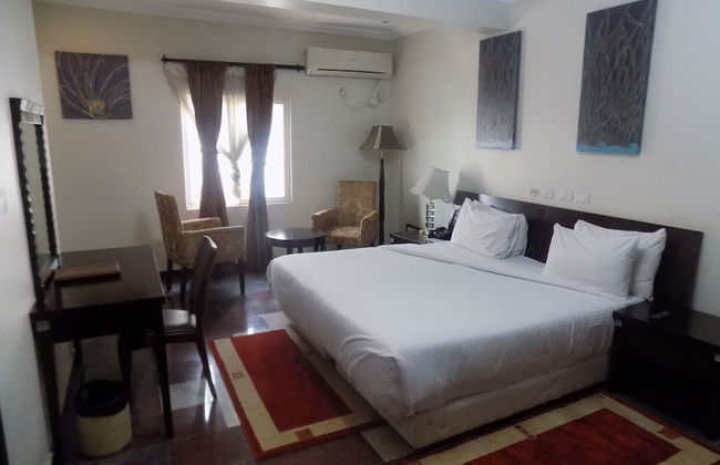 AES Luxury Apartments - Foto 17