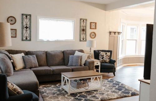 Central Tacoma Triplex - Foto 1