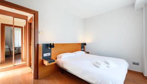 MLE16A2320 - Amplio piso 1 dormitorio en Chamartín - Alquiler temporal - Photo 4