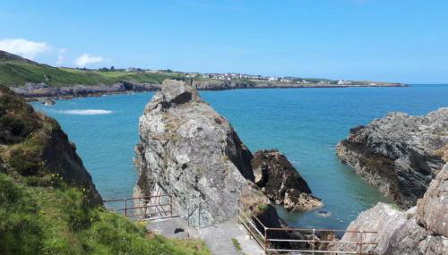 Coastal bungalow, sleeps 5 and ideal for walkers - Foto 2