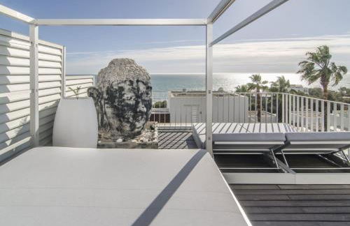 Duplex vistas mar con piscina - Photo 3