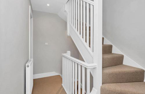 7D Albert St - sleeps 4 guests with parking on request - Foto 23