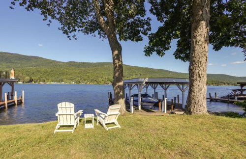 Waterfront Cottage on Lake George with 2 Docks! - Foto 2