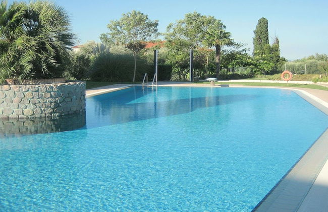 Vibrant Holiday Home in Lazise with Swimming Pool near Lake - Foto 1