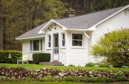 Cedar Creek Cottage Close to Downtown Traverse City Beaches and the TART Trail - Foto 40