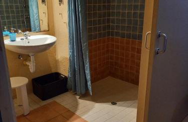 Can Marisch Les Corts - Foto 2