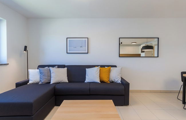 Premium Levant 212 Marina Apartment - Photo 11