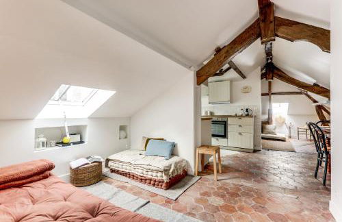 Appartement de charme sous les toits - Foto 2