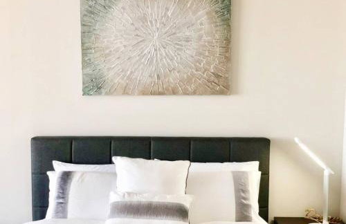 Superb Luxurious 3Br in the Heart of Providence - Photo 14