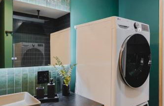 Luxury 3BD Short Walk to Airport - Foto 22