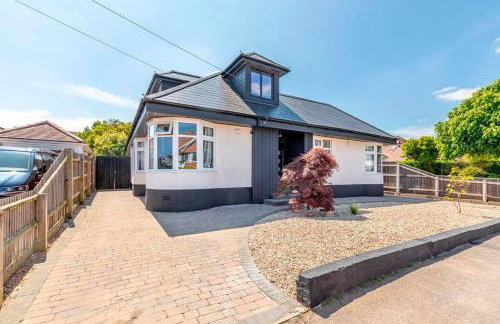 DRIFTWOOD by BOURNECOAST - An Exquisite Chalet Bungalow with a Sauna, BBQ Hut and Garden - HB6339 - Foto 46