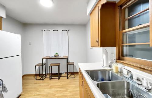 Family Friendly 3 BR 2 Bath Duplex Sleeps 9! - Foto 10