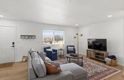 Mountain Views, Close to Attractions, Upper Unit - Foto 4