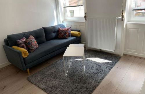 Schöne Altbauwohnung in Stuttgart OST Ostendplatz - Foto 2