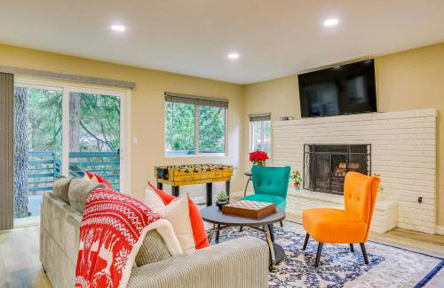 4 Mi to Lake Arrowhead Cabin with Grill and Deck! - Foto 1