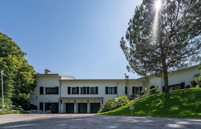 Charming Green and Blue Villa by Wonderful Italy - Photo 13