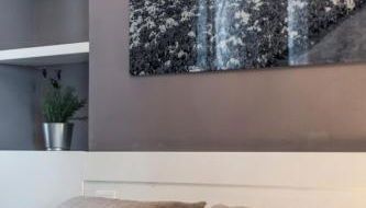 Apartamento Plaza de Castilla II - Urbano con Estilo y Funcional - Photo 5