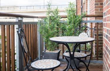 Riverside Retreat - Durham - Photo 26