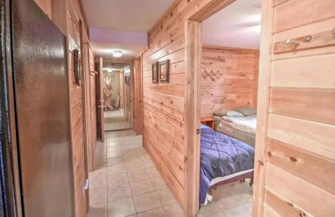 Charming Four-Bedroom Cabin Rental near Long Lake in Aroostook County, Maine - Foto 9