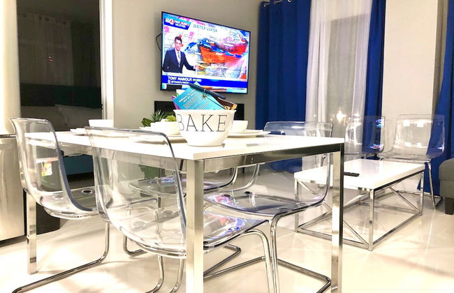 2701 · Luxury Lakefront Unit With Pool Views - Foto 24