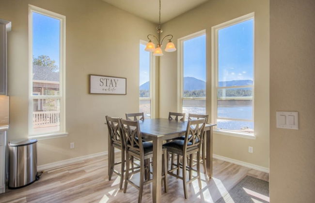 5BD Lakeside Mountain Spectacularhot Tubluxury - Foto 32