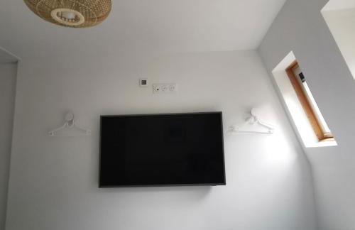 La Glycine Hypercentre et tout confort - Photo 10