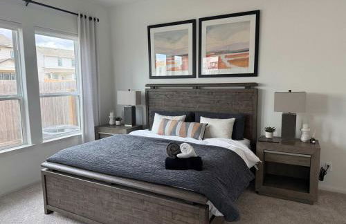 Spacious 4BR Oasis - Pool - Patio - 8 Min to Kalahari - Foto 24