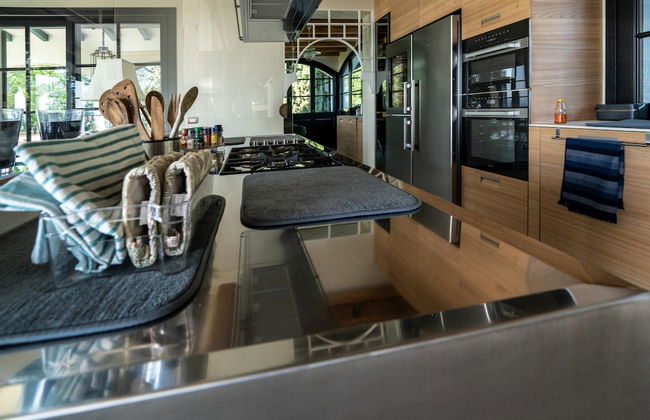 Charming Green and Blue Villa by Wonderful Italy - Photo 27