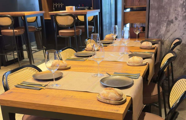 Pranzo o cena al ristorante Jero Catedral con degustazione di vino - Foto 11