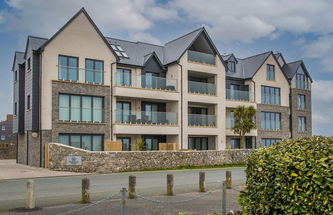 Apartment 8 Waterstone House - Luxury Apartment, Sea Views, Pet Friendly - Photo 13