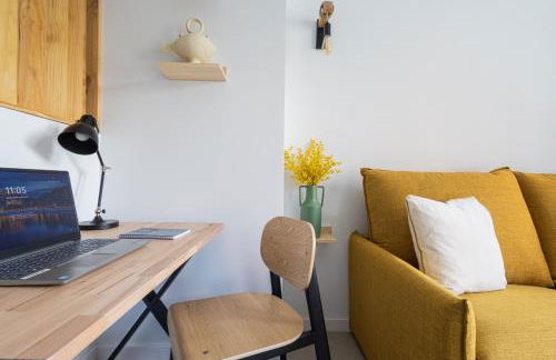 FLORIT FLATS - Stylish Valencia Ceramic Apartments with Free Bicycles by the Joaquin Sorolla Station - Photo 6