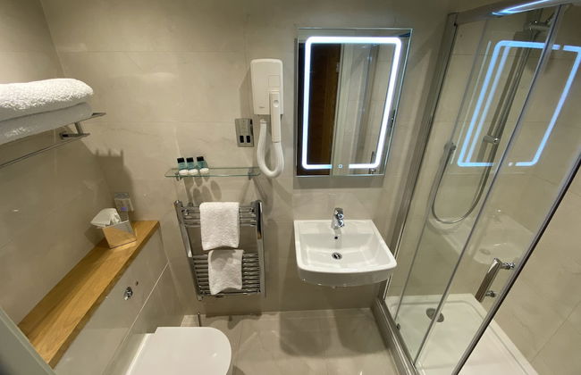 Hillside Farm Barn Apartments - Photo 17