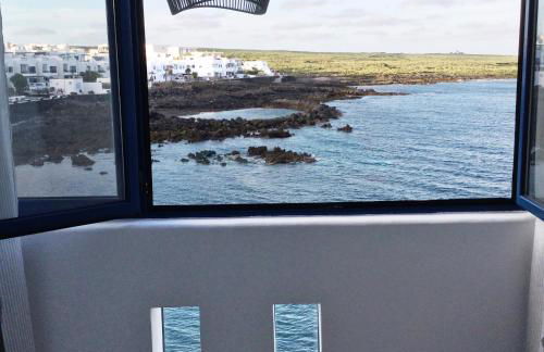 Casa Costa Jameos - apartamento frente al mar con vistas al océano - Foto 27