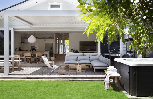 Executive State-Of-The-Art Home - Spa - Photo 21