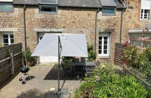 Maison chaleureuse avec terrasse et vue baie - Foto 14