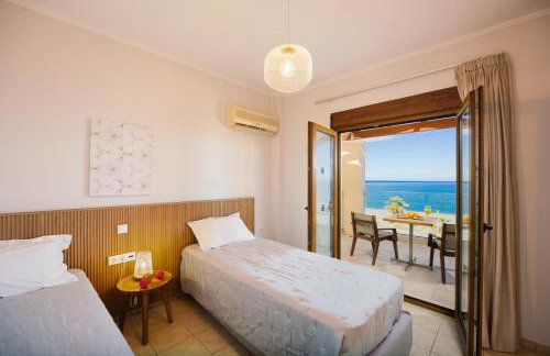 Irida beachfront Villa for 12 steps to amenities - Foto 20