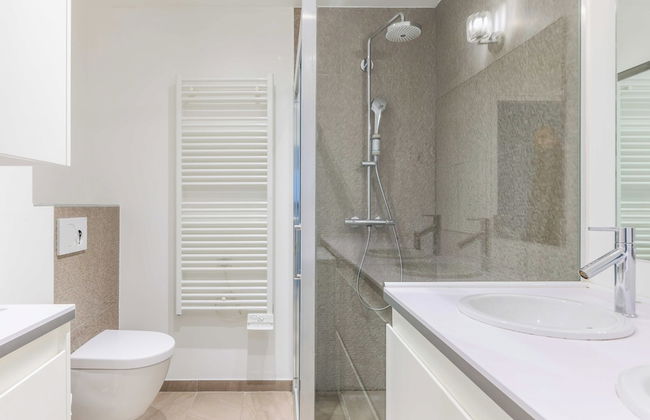 Newly Renovated Loft Bastille - Foto 16