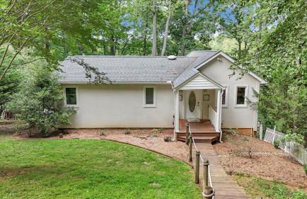 Reel Relaxed - Lakefront w/ Private Dock! - Foto 1