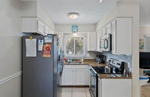 Waves 14 Condo Beautiful 1 Bedroom with Pool - Foto 5