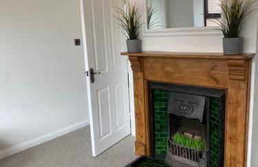 1st Floor Flat in Mews - Photo 3