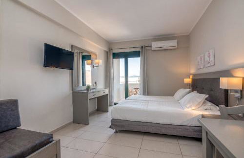 Christina Beach Hotel - Foto 57