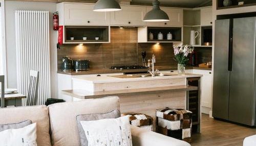 Casa Di Lusso - Stylish Hot Tub Lodge - Lincolnshire Retreat - Foto 3