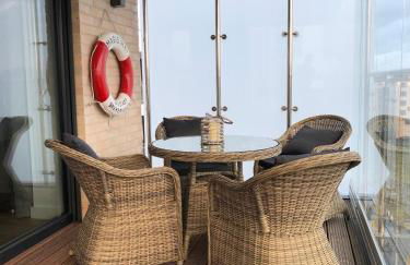 Port Marina "Schlagseite" - Foto 17