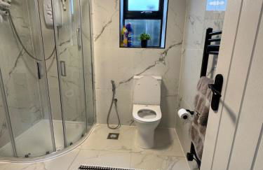 Cosy Garden Studio, close to Central and Wembley - Foto 8